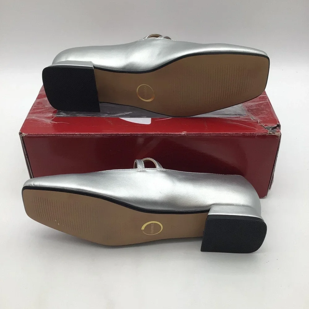 Journee Collection Gredah Silver Metallic Square Toe Mary Jane Flats Size 7M NEW